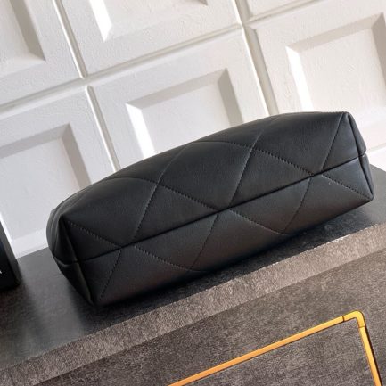 Ch**el Hobo Handbag(high-end grade)