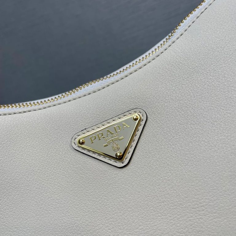 Pra*a Aimee medium leather shoulder bag