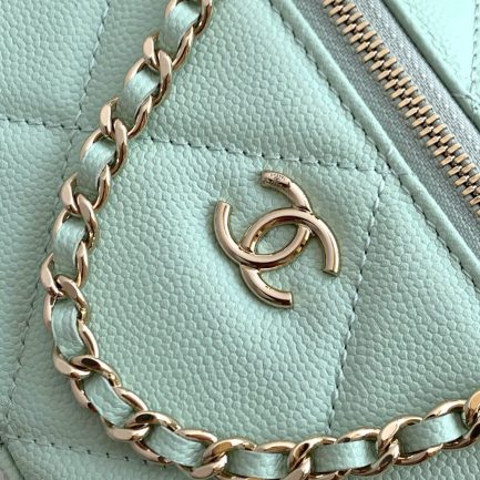 Ch**el Vanity with Chain(high-end grade)