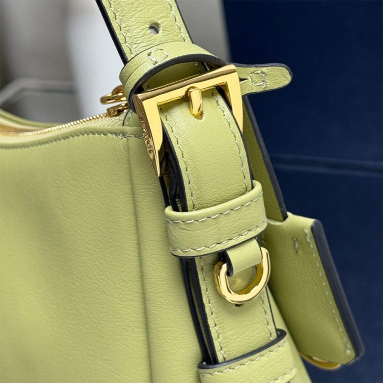 Pra*a Aimee medium leather shoulder bag