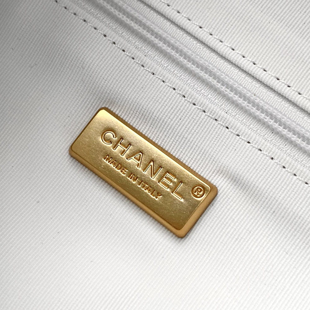 Ch**el Maxi Hobo Bag(high-end grade)
