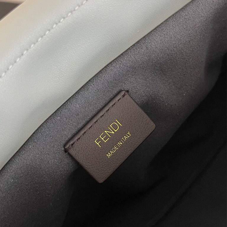 F**di Mamma Baguette Medium(high-end grade)