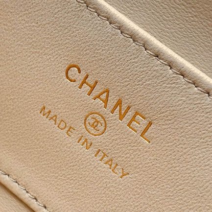 Ch**el Clutch with Chain(HIGH-END GRADE)