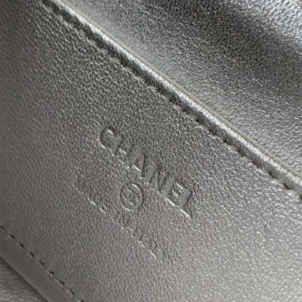 Ch**el Clutch with Chain(HIGH-END GRADE)