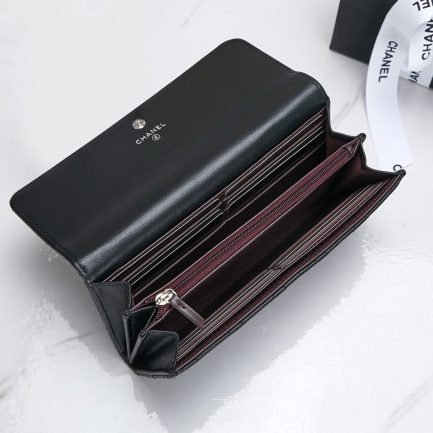 Ch**el classic long wallet