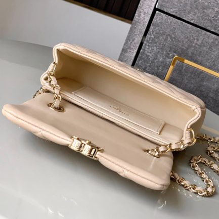 Ch**el Clutch with Chain(HIGH-END GRADE)