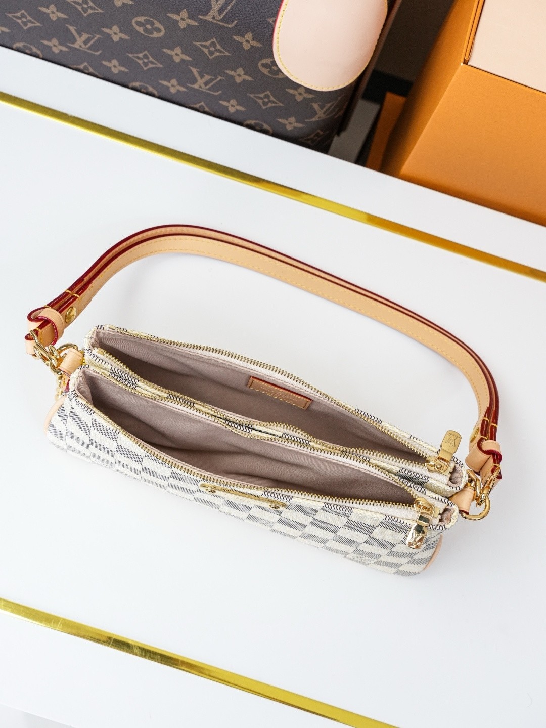 LV Pochette Liv(HIGH-END GRADE)
