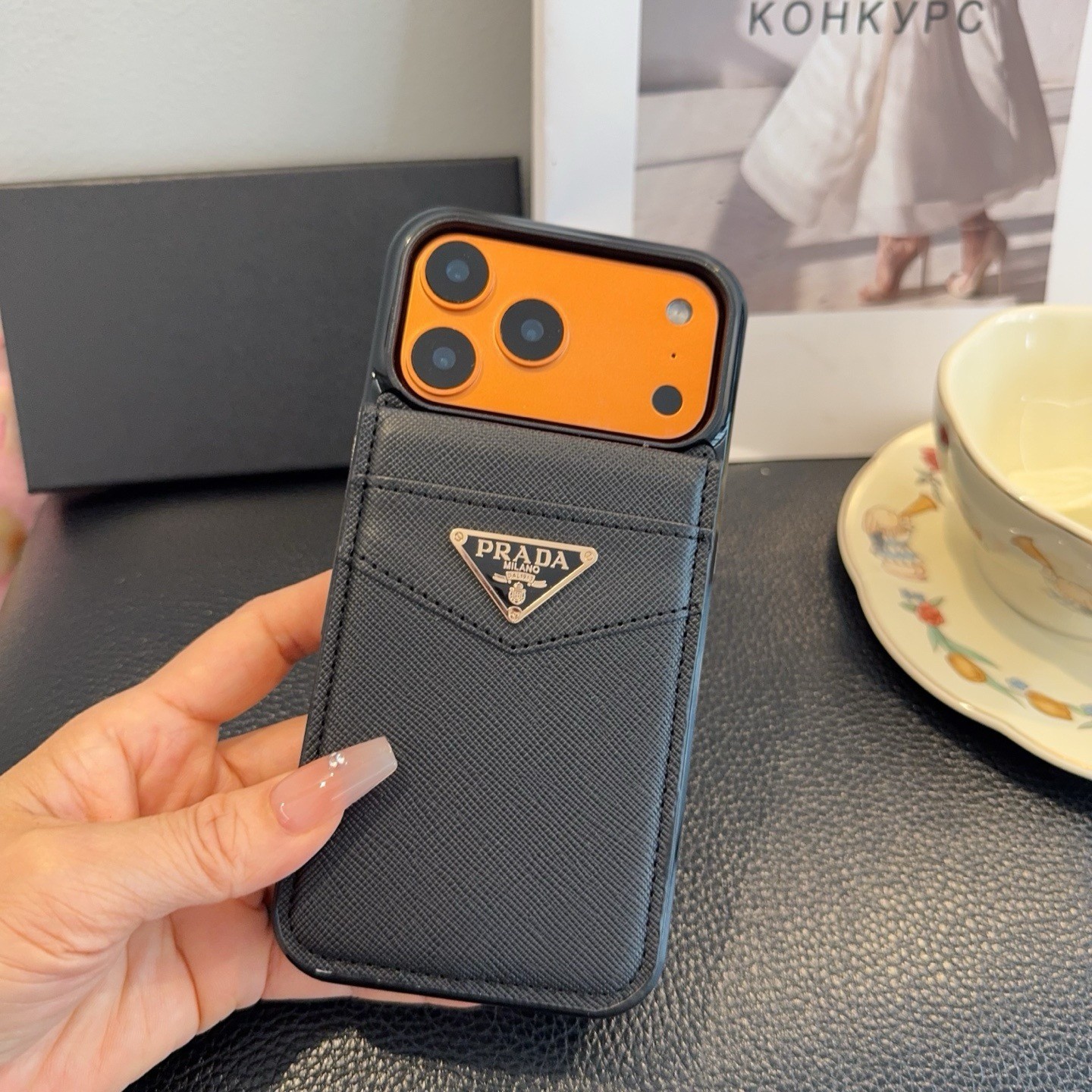 Pra*a 2-in-1 phone case