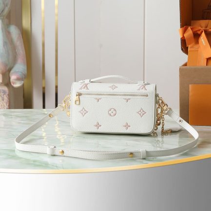 LV Pochette Metis East West(HIGH-END GRADE)