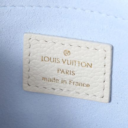 LV OnTheGo East West(HIGH-END GRADE)